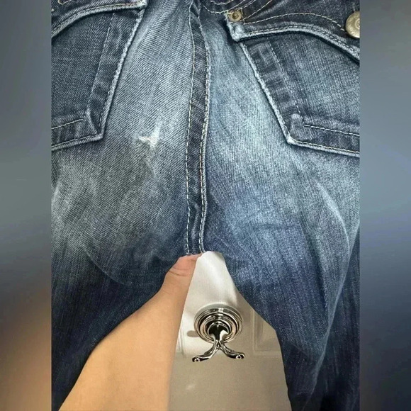 Hudson flare leg darker denim jeans - Picture 4 of 13